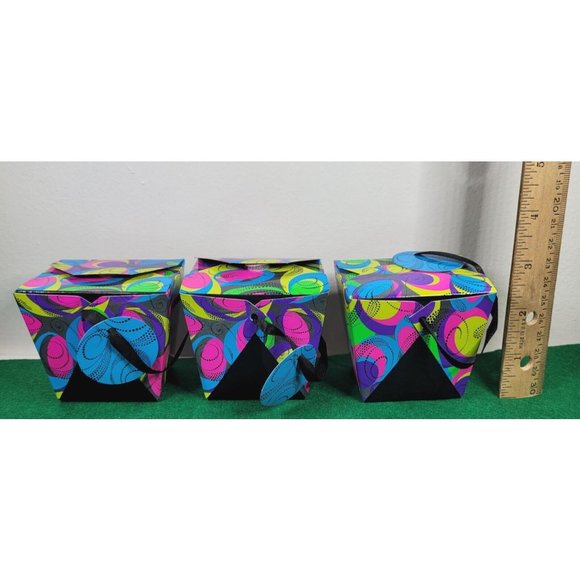 Small Trio Of Decorative Take-out Boxes - Picture 3 of 4